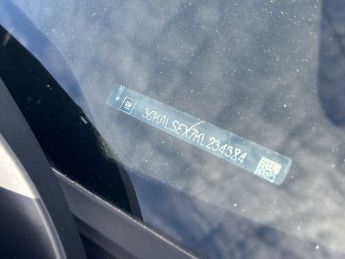 Used 2019 GMC Terrain Denali w/ Advanced Safety Package image 34