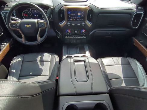 Used 2021 Chevrolet Silverado 1500 High Country w/ Technology Package AWD/4WD image 22