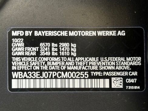 Used 2023 BMW 760i xDrive AWD/4WD image 64