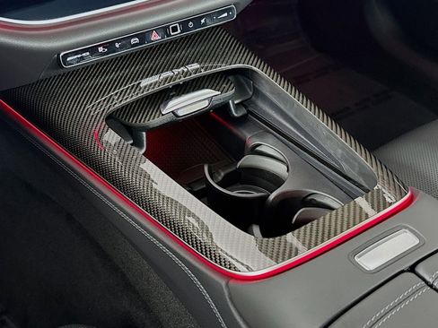 New 2026 Mercedes-Benz E 53 AMG e 4MATIC Sedan image 5