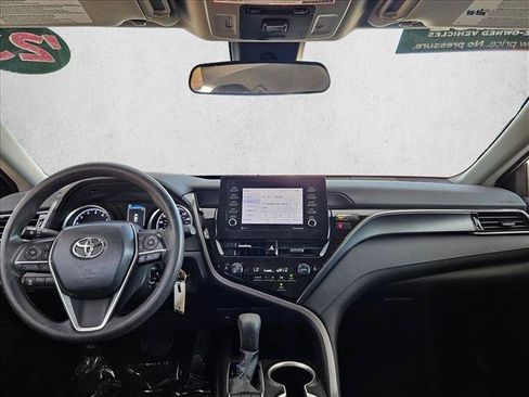 Used 2023 Toyota Camry LE FWD image 14