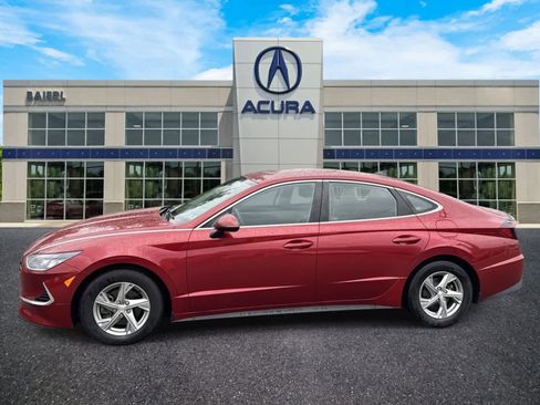 Used 2023 Hyundai Sonata SE image 2