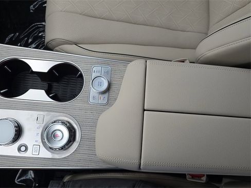 Used 2025 Genesis GV80 2.5T Prestige image 21