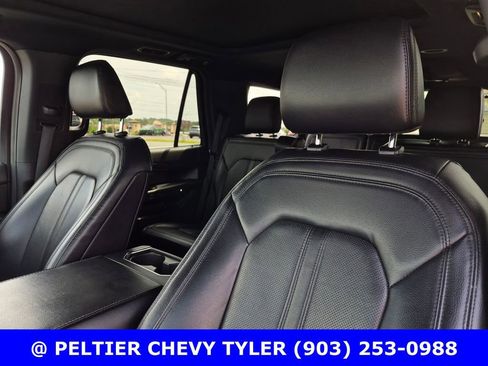 Used 2021 Ford Expedition Limited RWD image 37