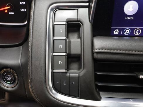 Certified 2021 Chevrolet Suburban High Country image 16