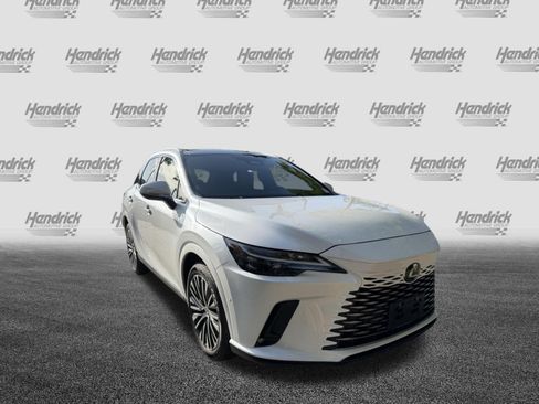 Used 2025 Lexus RX 350 w/ Convenience Package AWD/4WD image 2