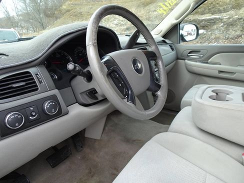 Used 2007 Chevrolet Tahoe LS w/ Skid Plate Package image 16