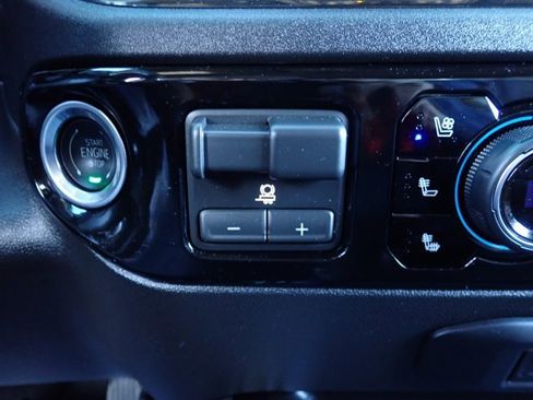 Used 2026 Chevrolet Silverado 2500 ZR2 w/ ZR2 Bison Edition image 23