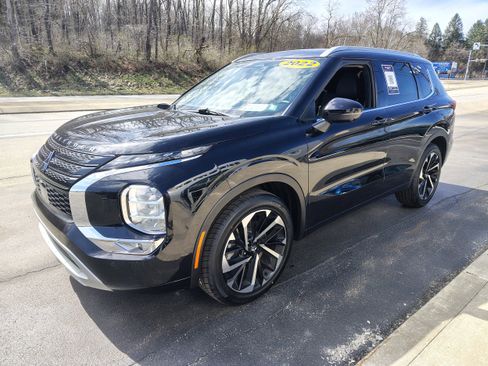 Used 2022 Mitsubishi Outlander SEL image 4