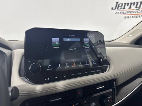 Used 2023 Nissan Rogue SL w/ SL Premium Package AWD/4WD image 14