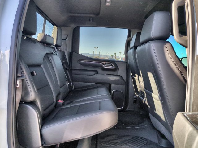 Used 2026 Chevrolet Silverado 1500 LT Trail Boss w/ LT Trail Boss Premium Package AWD/4WD image 33