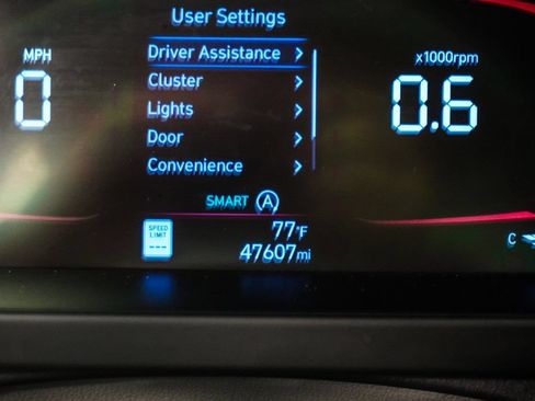 Used 2024 Hyundai Elantra SE FWD image 30