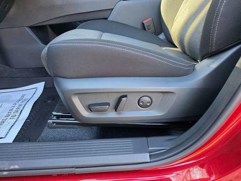 New 2026 Nissan Rogue SV image 15