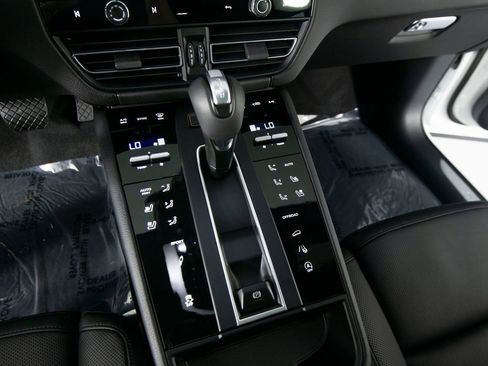 New 2026 Porsche Macan S AWD/4WD image 26