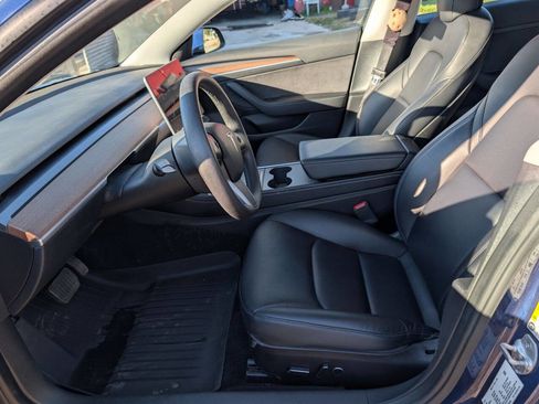 Used 2022 Tesla Model 3 Long Range image 15