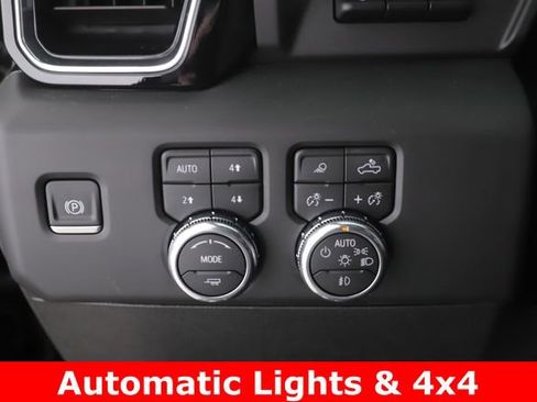 Used 2026 GMC Sierra 2500 Denali Ultimate w/ LPO, Black Badging Package AWD/4WD image 22