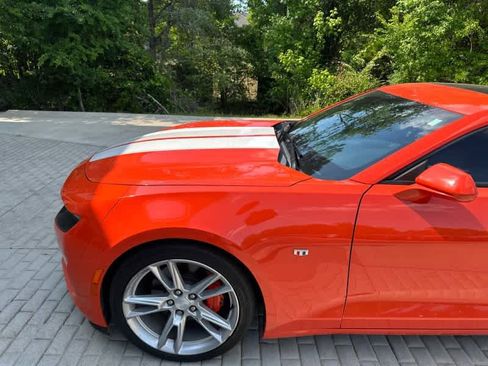 Used 2021 Chevrolet Camaro LT w/ RS Package RWD image 15