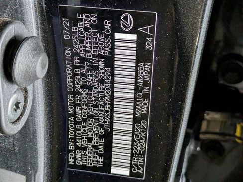 Used 2021 Lexus UX 200 image 25