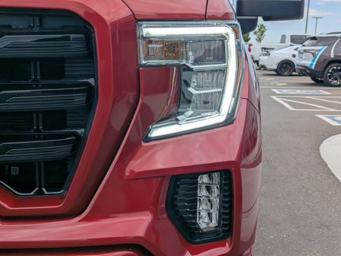 Used 2021 GMC Sierra 1500 Elevation w/ X31 Off-Road Package AWD/4WD image 44