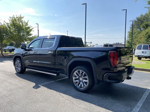 Used 2024 GMC Sierra 1500 Denali w/ Denali Reserve Package AWD/4WD image 7