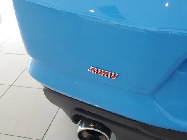 Used 2023 Chevrolet Camaro SS RWD image 9