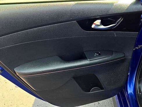 Used 2021 Kia Forte GT w/ GT2 Package image 9