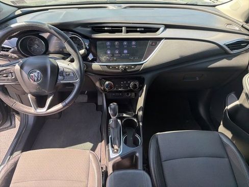 Used 2022 Buick Encore GX Preferred w/ Cold Weather Comfort Package image 17