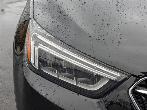 Used 2017 Buick Encore Essence image 10