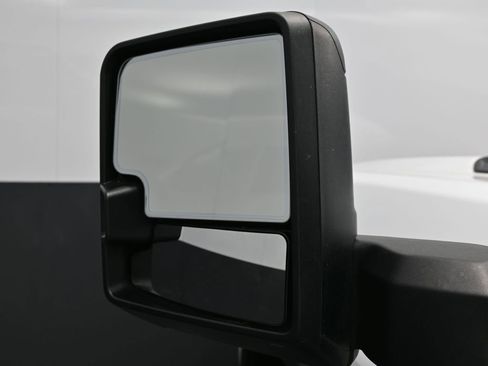 Used 2022 Chevrolet Silverado 2500 Custom w/ Custom Value Package AWD/4WD image 8