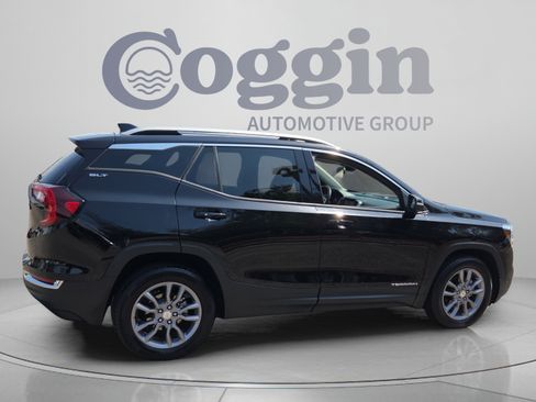 Certified 2024 GMC Terrain SLT FWD image 5