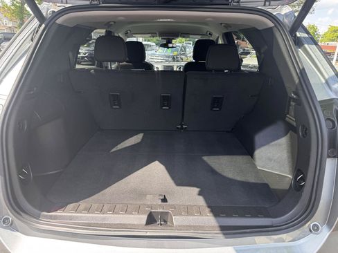 Certified 2024 Chevrolet Equinox LT AWD/4WD image 12