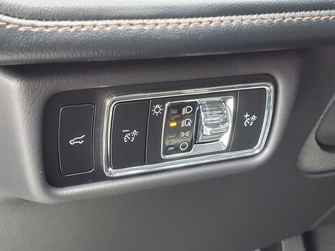 Used 2024 Lincoln Aviator Reserve w/ Jet Package AWD/4WD image 11