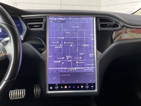 Used 2016 Tesla Model X P90D image 20