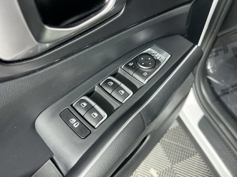 Certified 2024 Kia Sorento S FWD image 14