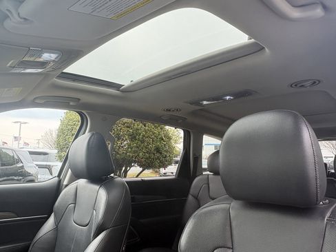 Used 2021 Kia Telluride SX image 15