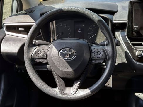 Used 2024 Toyota Corolla LE FWD image 18