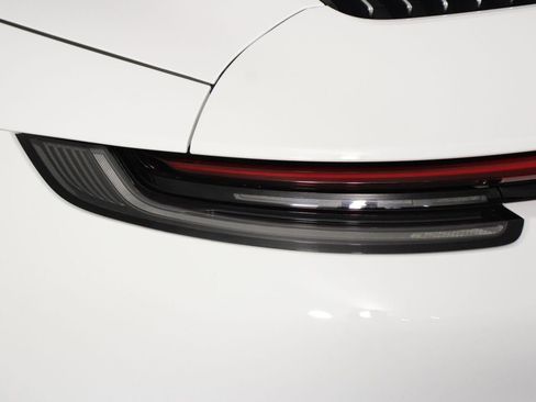 Certified 2020 Porsche 911 Carrera 4S AWD/4WD image 21