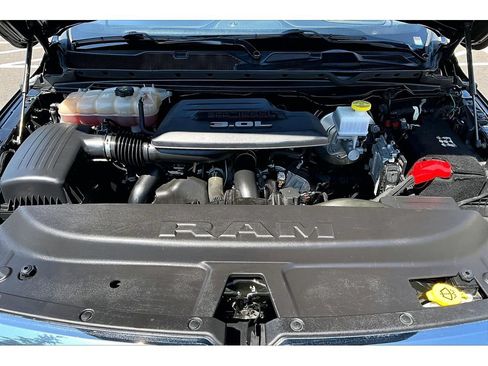 Used 2022 RAM 1500 Limited w/ Trailer Tow Group AWD/4WD image 10