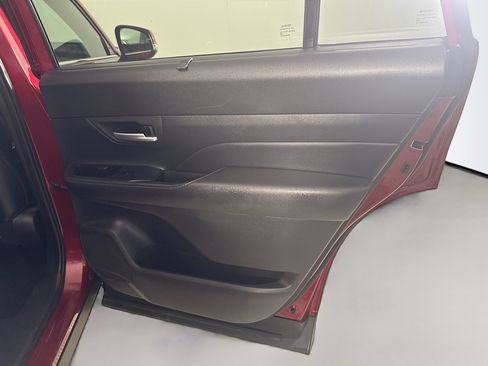 Used 2024 Toyota Grand Highlander FWD image 28