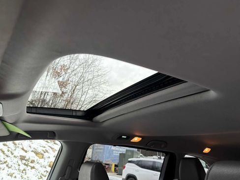 Used 2018 Honda Odyssey EX-L image 18