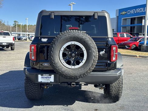 Used 2023 Ford Bronco Badlands w/ Sasquatch Package image 9