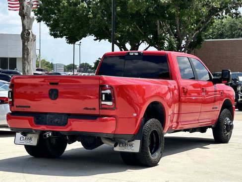 Used 2024 RAM 3500 Laramie w/ Night Edition AWD/4WD image 4