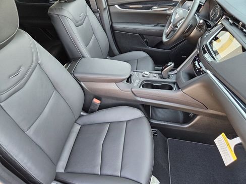 New 2026 Cadillac XT5 Premium Luxury w/ Driver Assist Package image 16