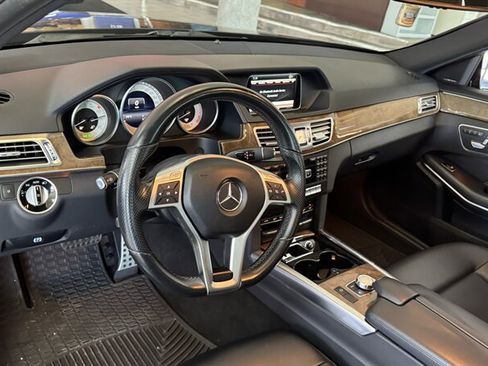 Used 2015 Mercedes-Benz E 350 4MATIC Sedan image 13