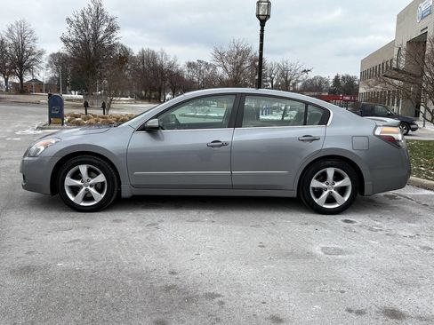 Used 2007 Nissan Altima 3.5 SE w/ Technology Pkg image 15