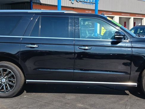 Used 2021 Ford Expedition Max Limited image 6