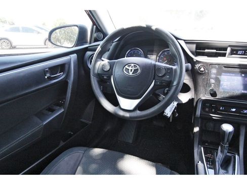 Used 2019 Toyota Corolla LE FWD image 8