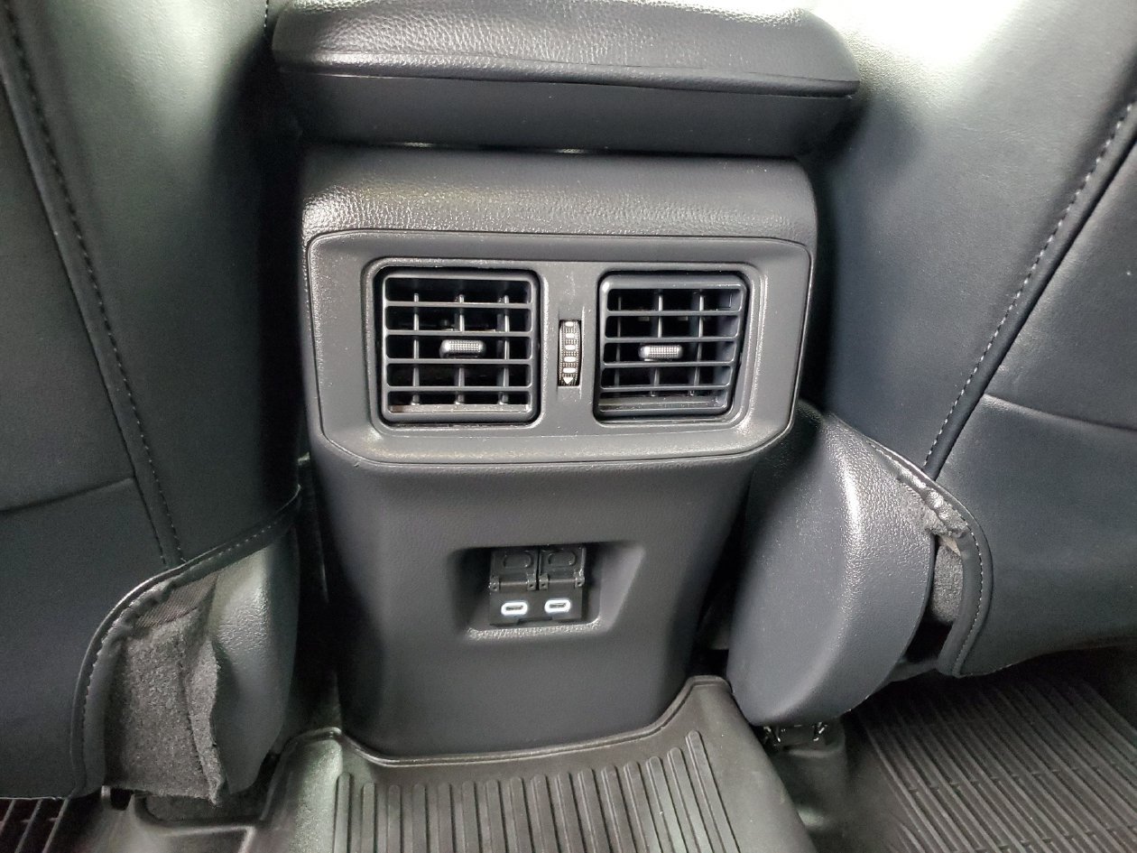 Used 2023 Toyota RAV4 SE w/ Convenience Package AWD/4WD image 16