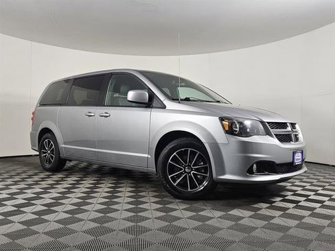 Used 2019 Dodge Grand Caravan GT image 1