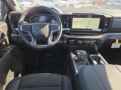 New 2026 Chevrolet Silverado 1500 LT Trail Boss w/ Convenience Package II image 9